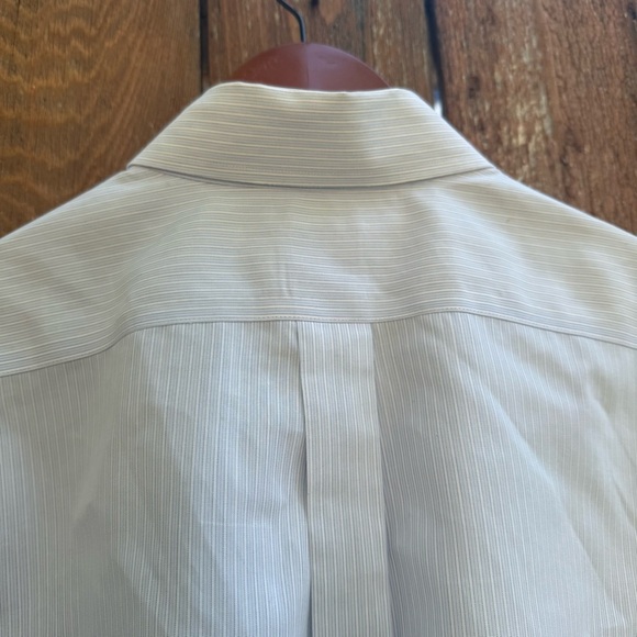 BROOKS BROTHERS Men's Classic Light Blue Striped Short Sleeve Shirt Size 16 - Picture 7 of 8